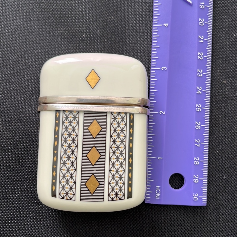 Wedgwood Hidden Treasure Monaco Card Case - Picture 14 of 16